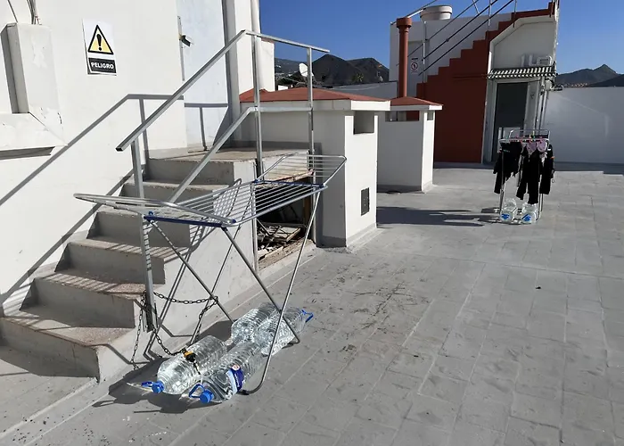 Edificio Gloria アパート ロスクリスティアーノス