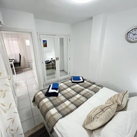 Edificio Gloria * Лос Кристианос