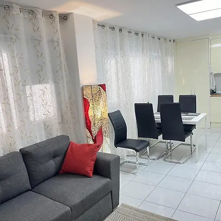 Edificio Gloria * Лос Кристианос