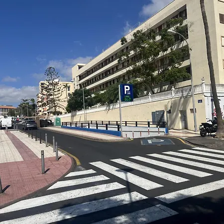 Edificio Gloria * Los Cristianos (Tenerife)